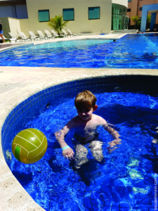 quality-resort-itupeva-piscina-2